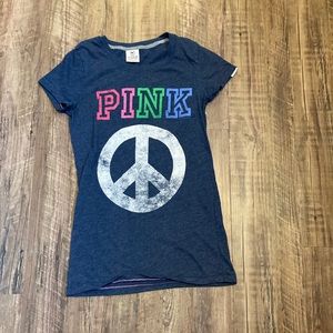 Pink/Victoria’s Secret tee Navy blue peace sign